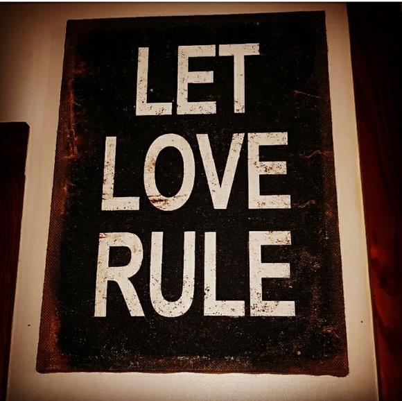 ♥️ LET LOVE RULE Art Canvas ♥️